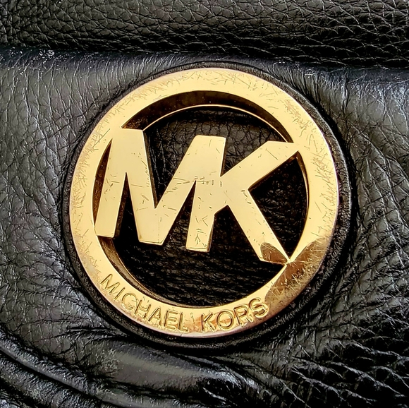 Michael Kors shoulder black leather purse - Picture 1 of 9